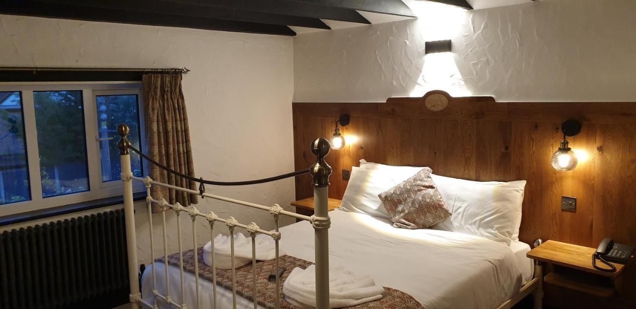 Hotel The Blue Boar à Alcester Extérieur photo