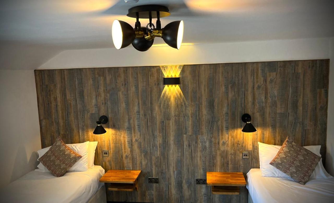 Hotel The Blue Boar à Alcester Extérieur photo