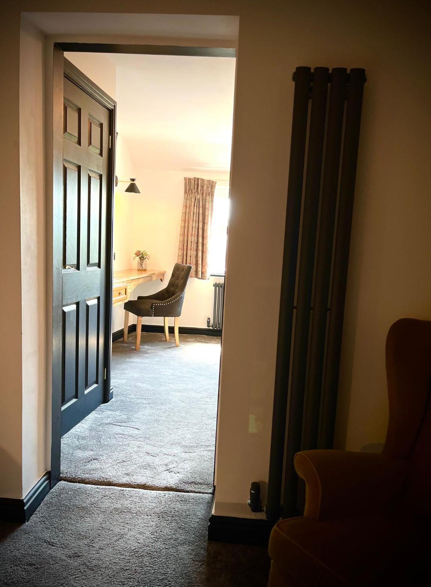 Hotel The Blue Boar à Alcester Extérieur photo