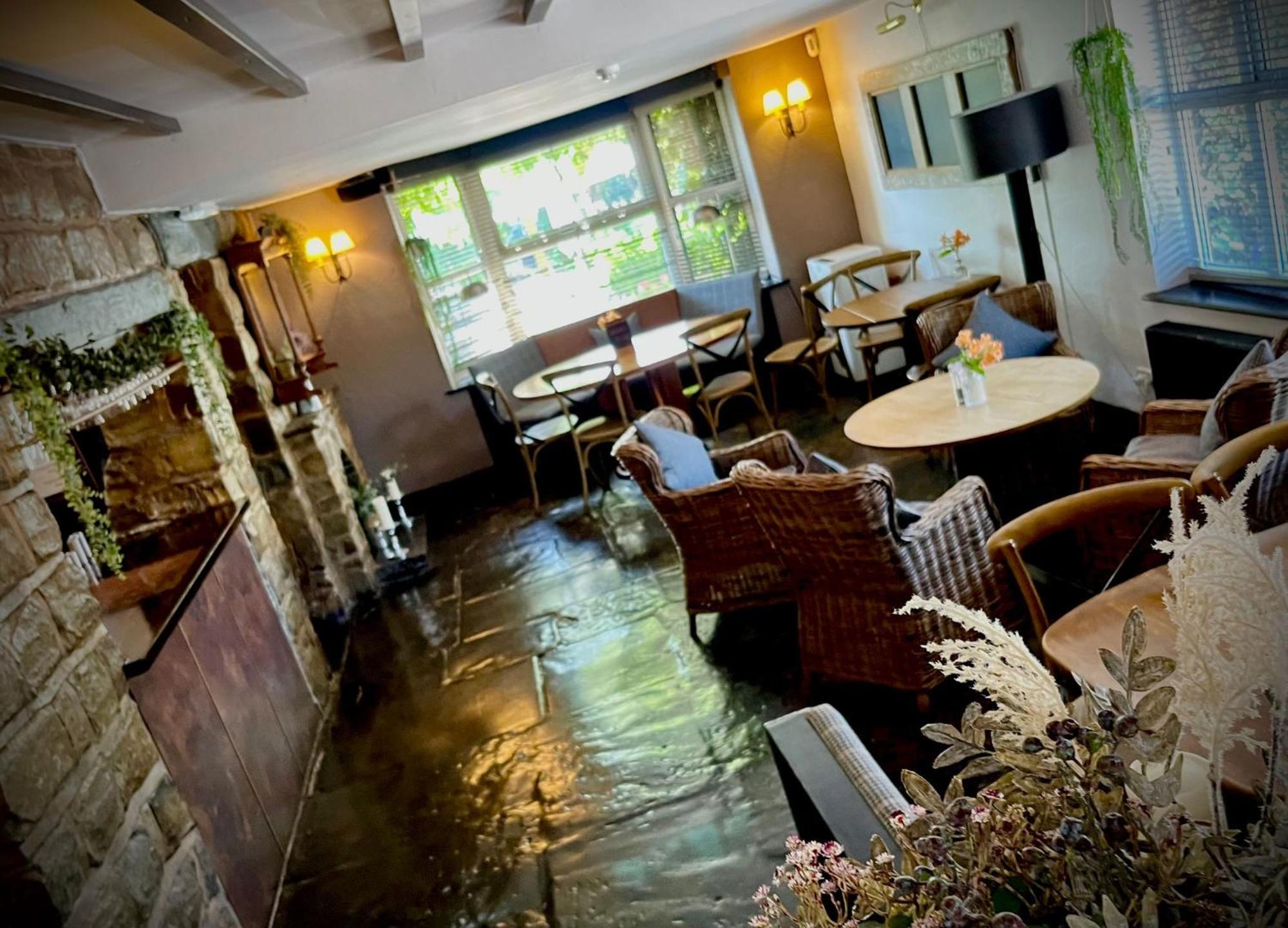 Hotel The Blue Boar à Alcester Extérieur photo